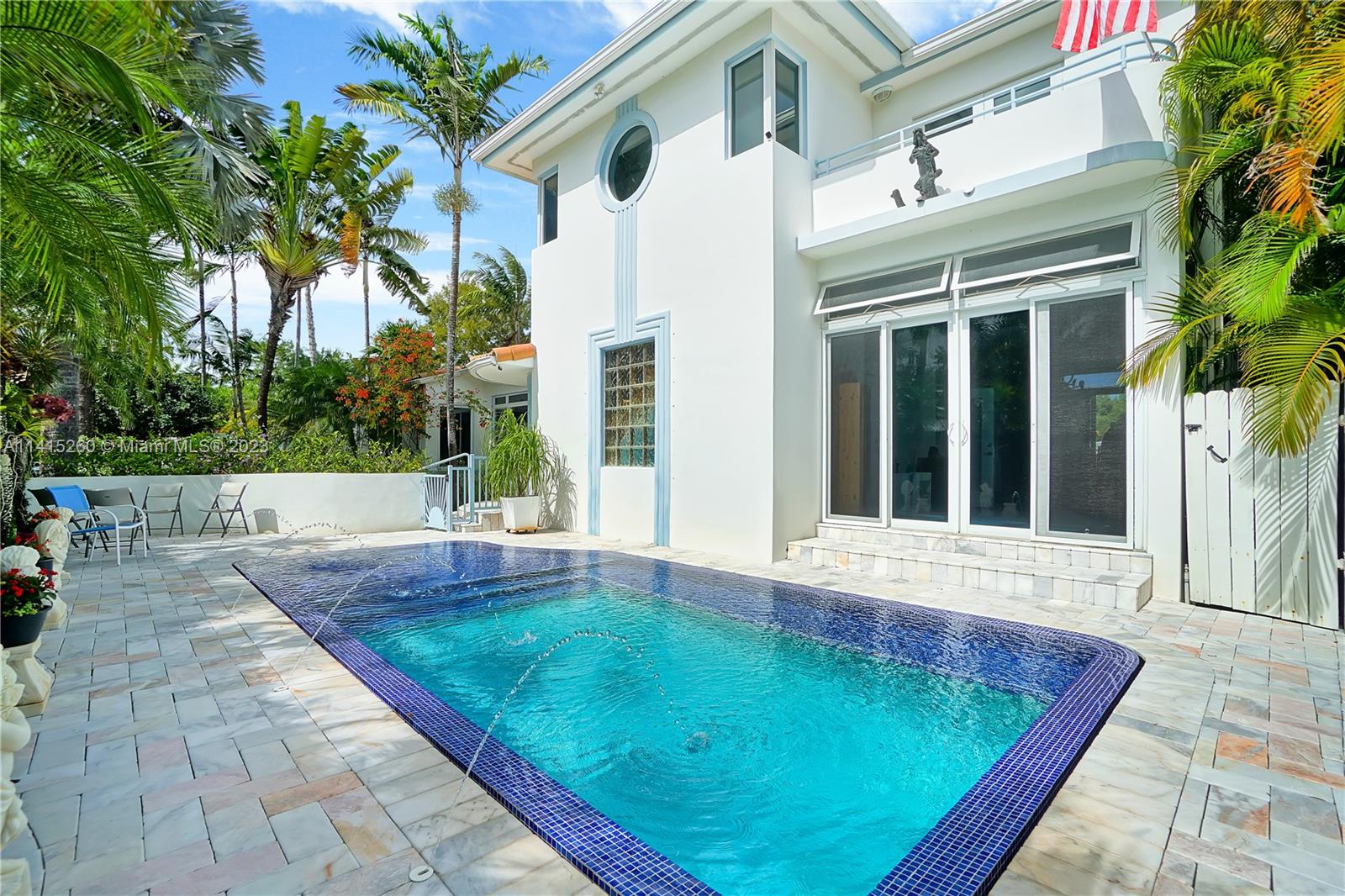 BRICKELL ESTATES - Residential