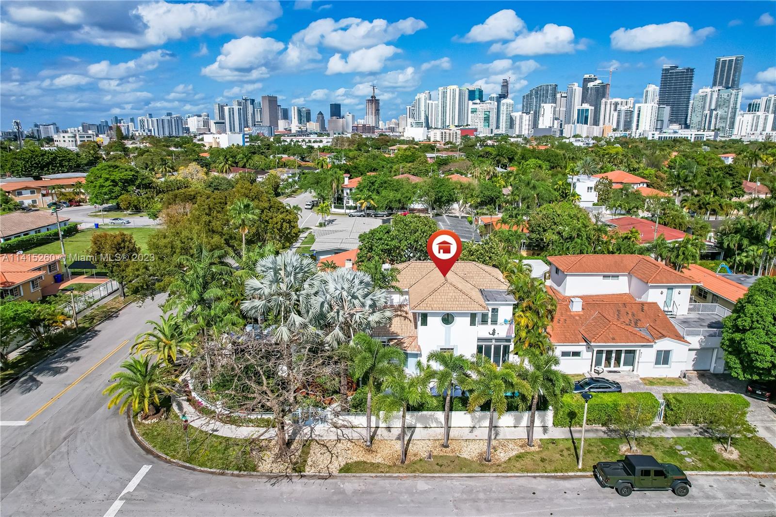 BRICKELL ESTATES - Residential
