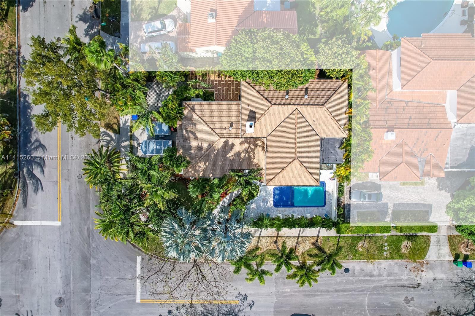 BRICKELL ESTATES - Residential