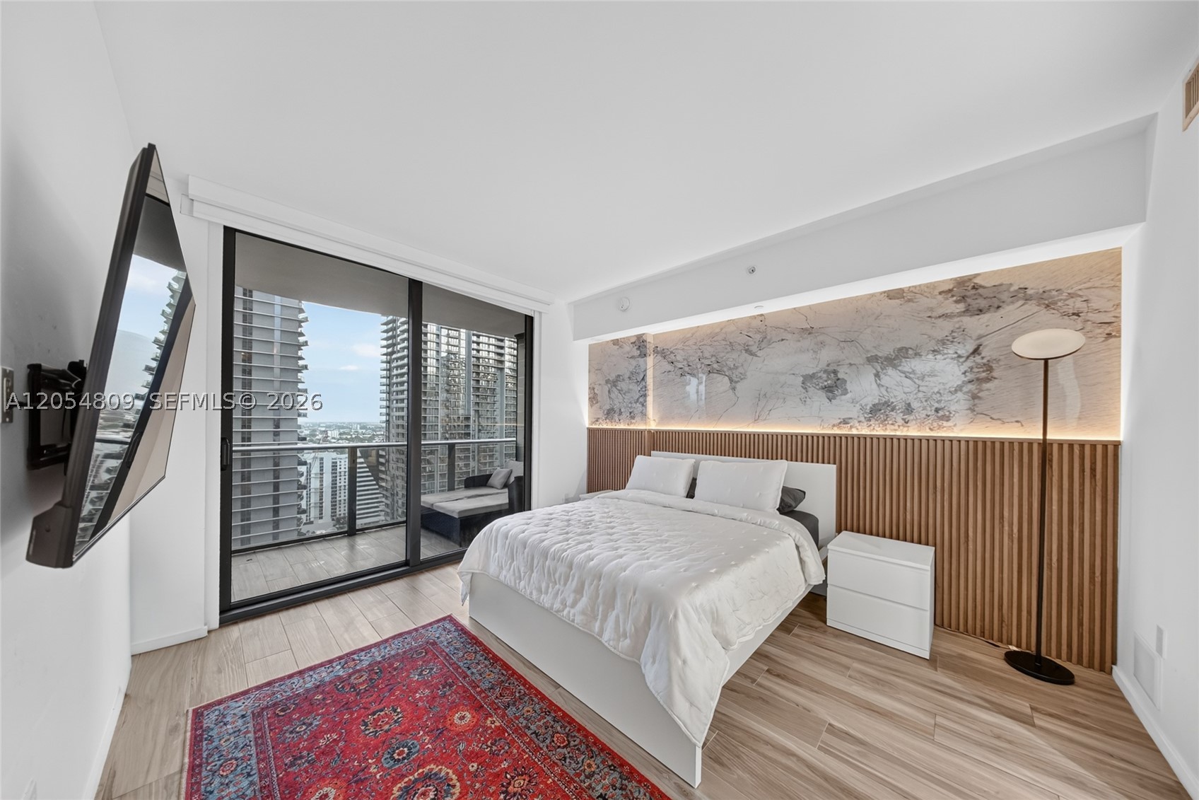 801 SMA RESIDENCES CONDO - Residential