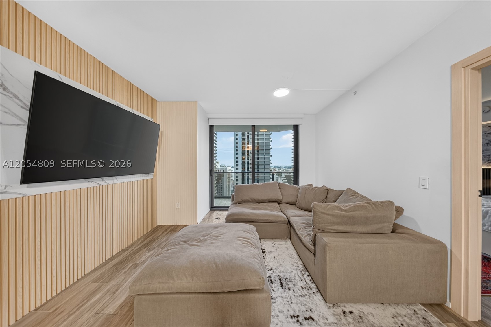 801 SMA RESIDENCES CONDO - Residential