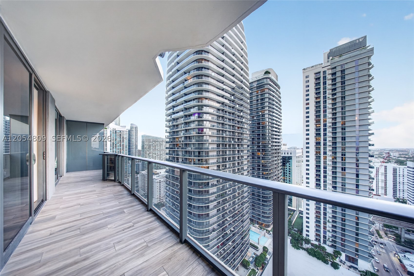 801 SMA RESIDENCES CONDO - Residential