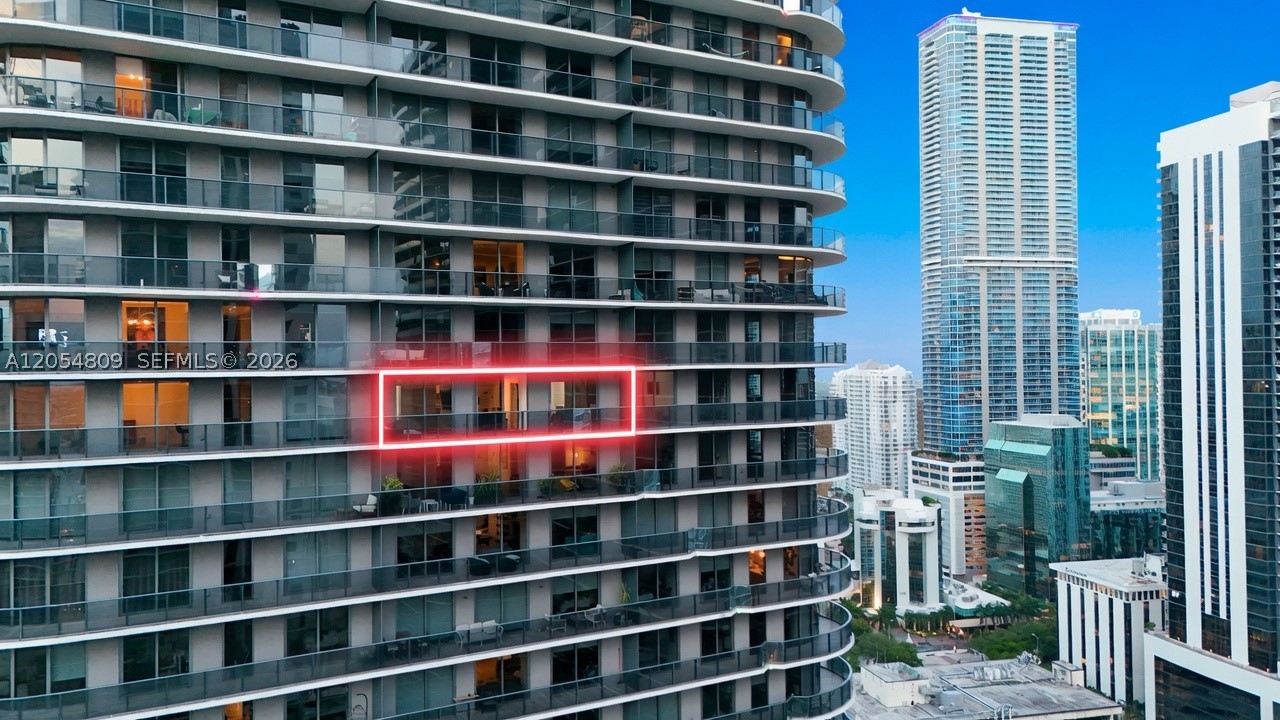 801 SMA RESIDENCES CONDO - Residential