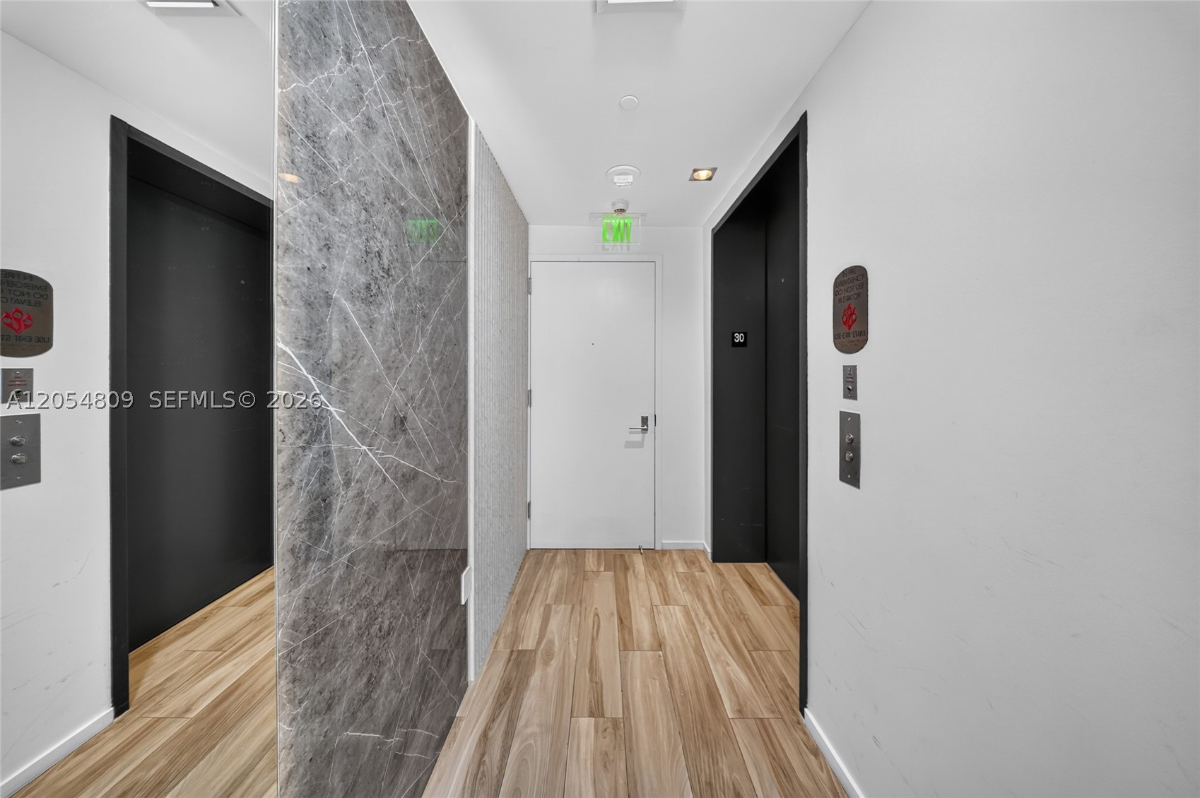 801 SMA RESIDENCES CONDO - Residential