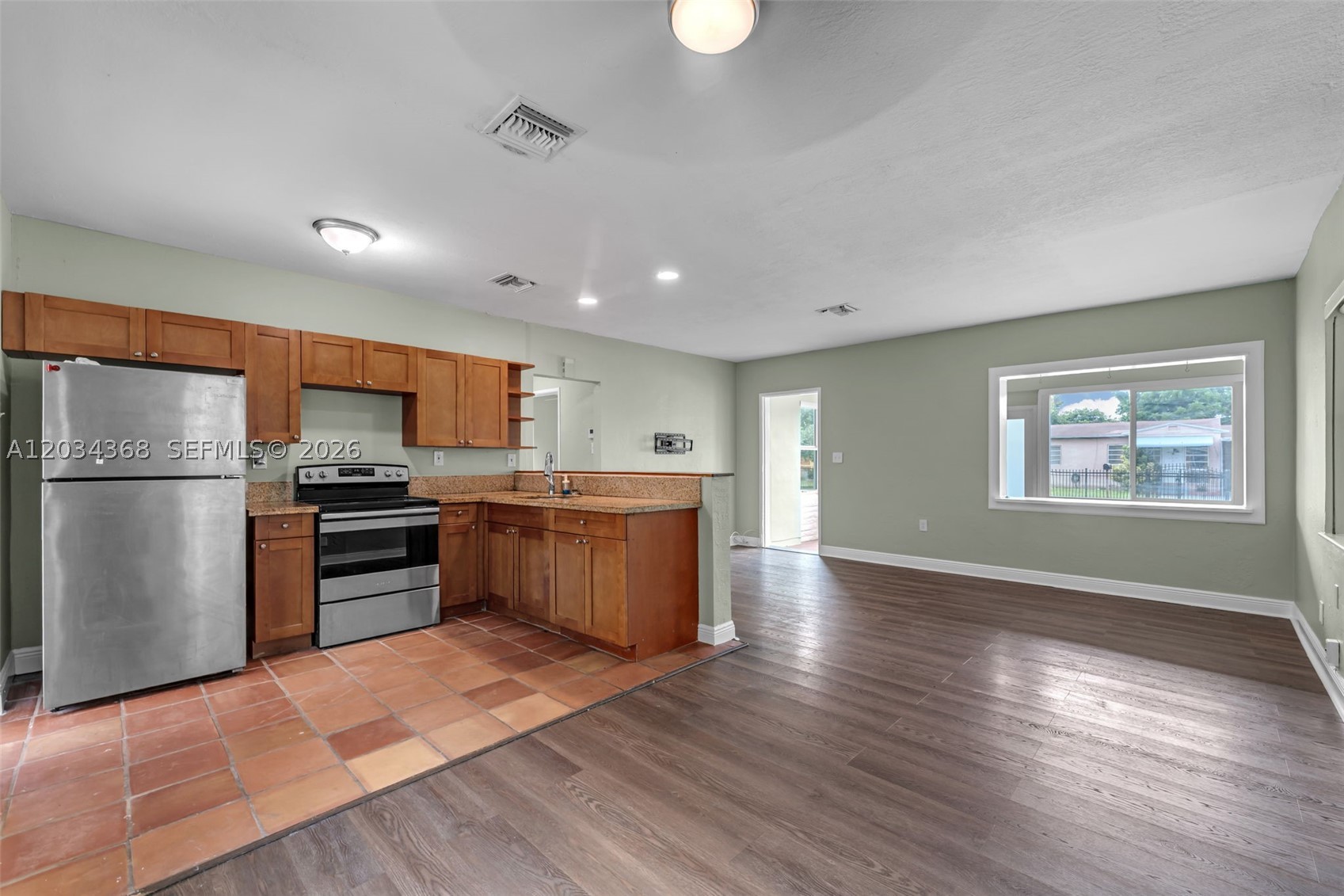 WEST MIAMI SHORES SEC A - Residential