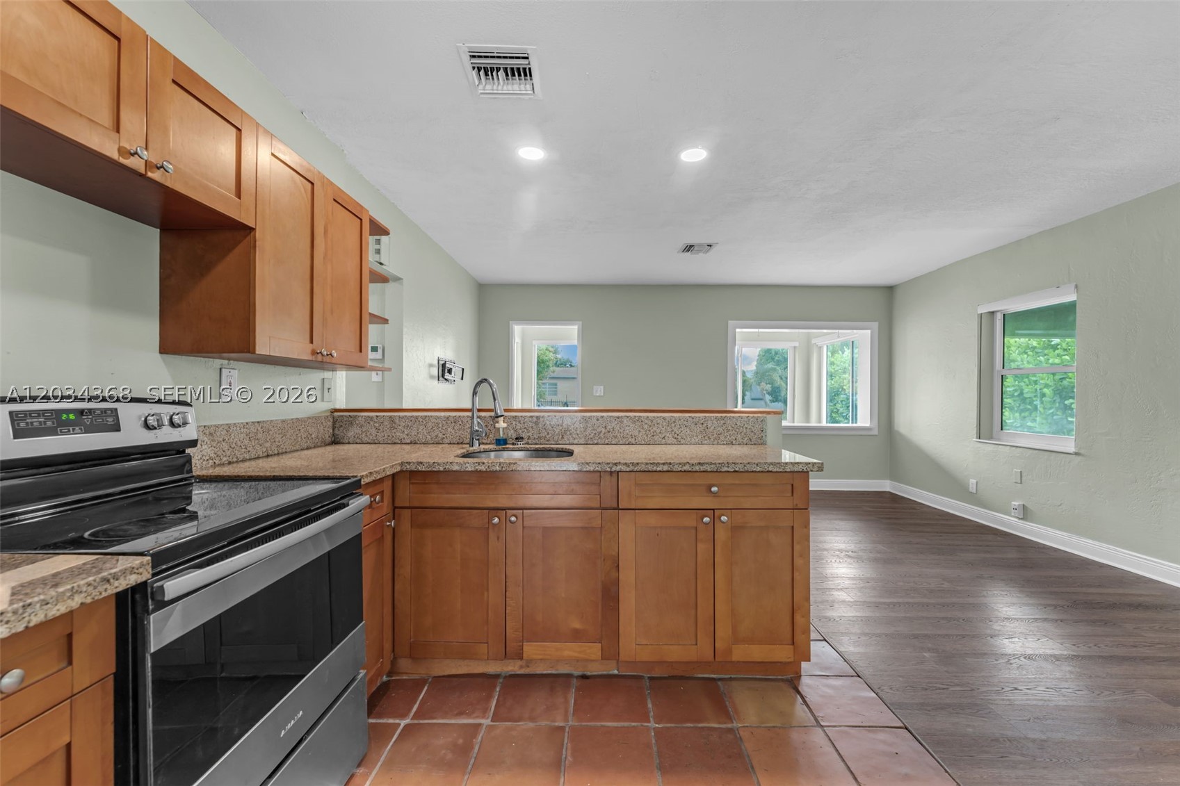 WEST MIAMI SHORES SEC A - Residential