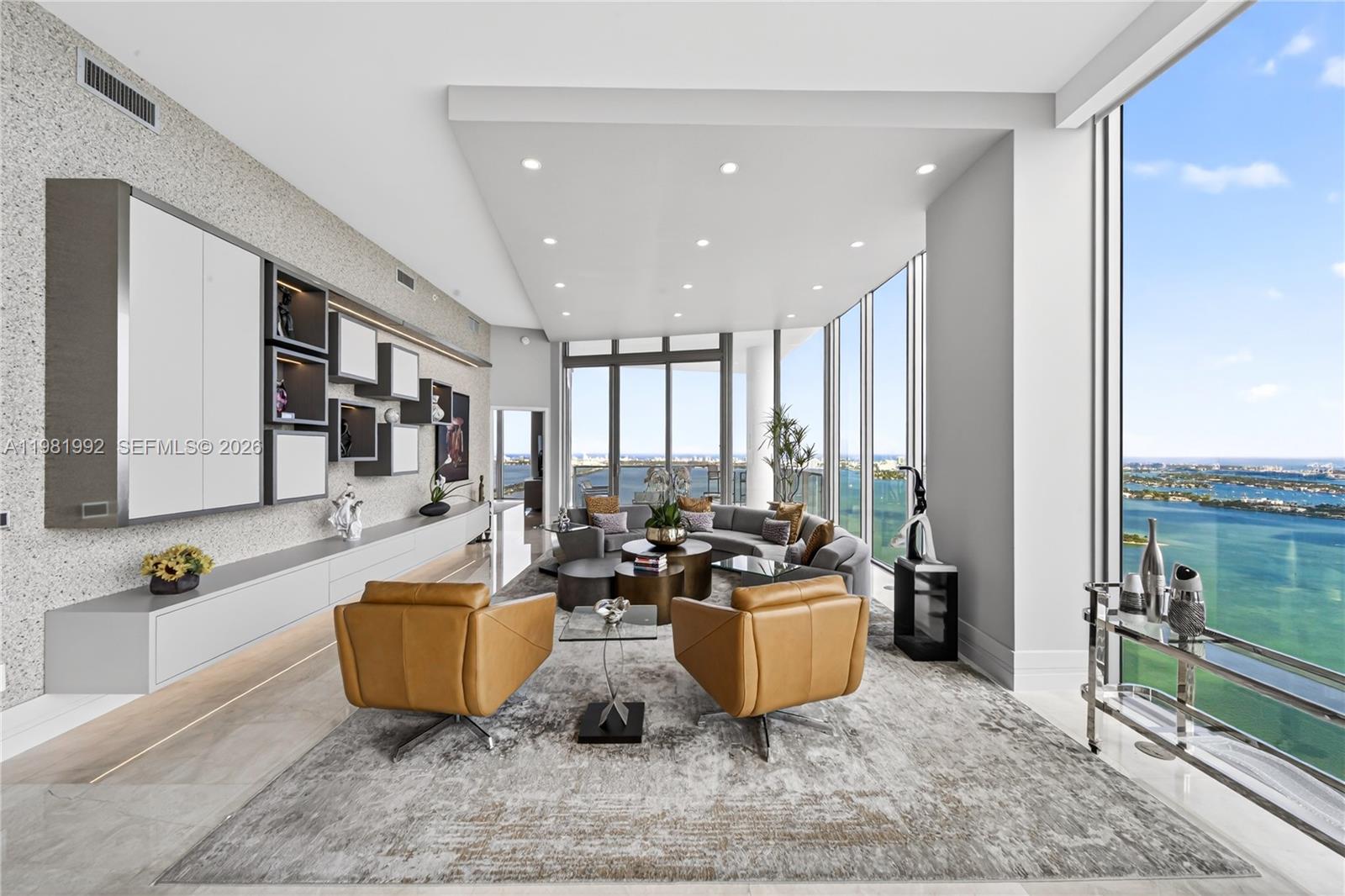 BISCAYNE BEACH CONDO - Residential
