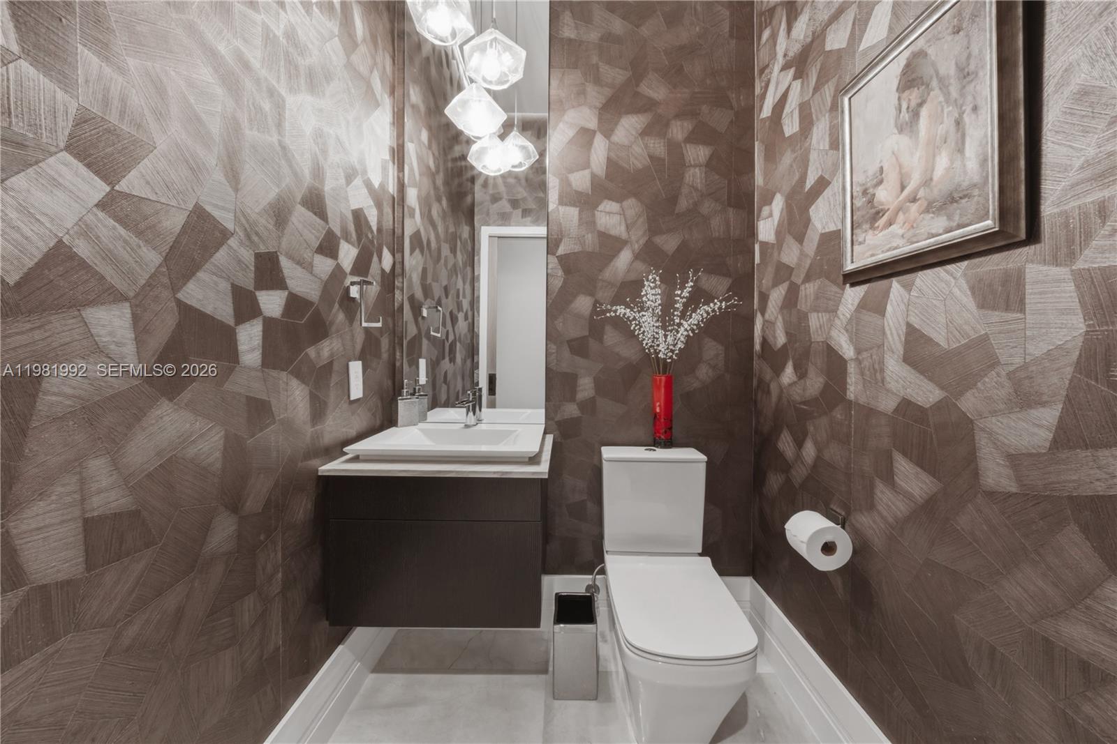 BISCAYNE BEACH CONDO - Residential