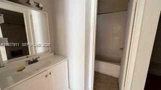 VECINO DEL MAR CONDO - Residential