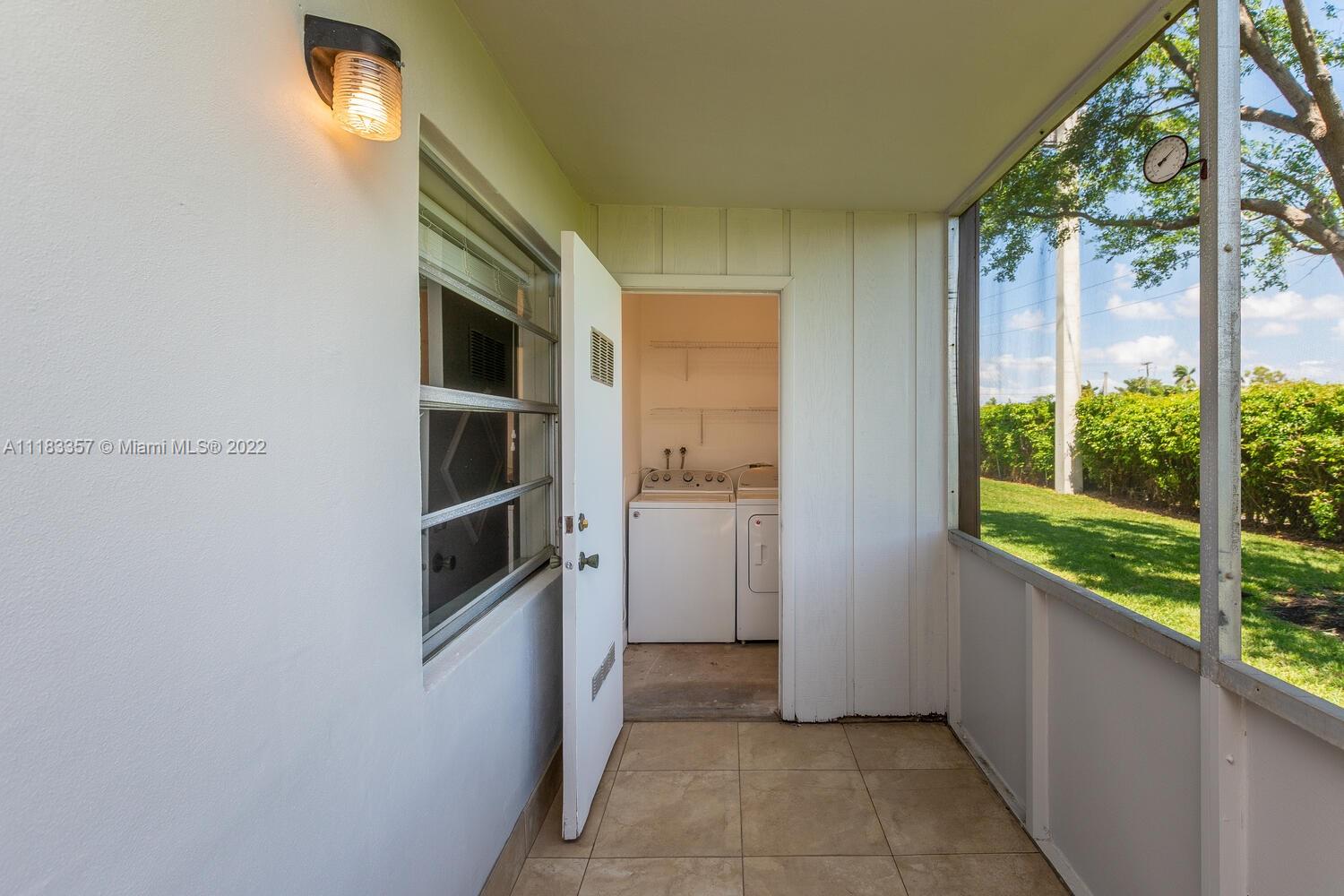 KINGS POINT BURGUNDY COND - Residential