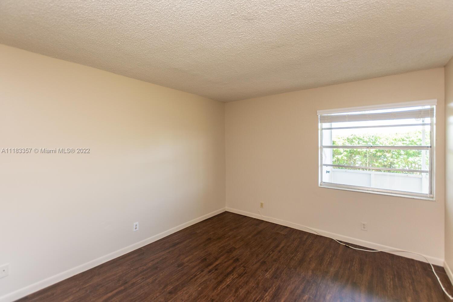KINGS POINT BURGUNDY COND - Residential