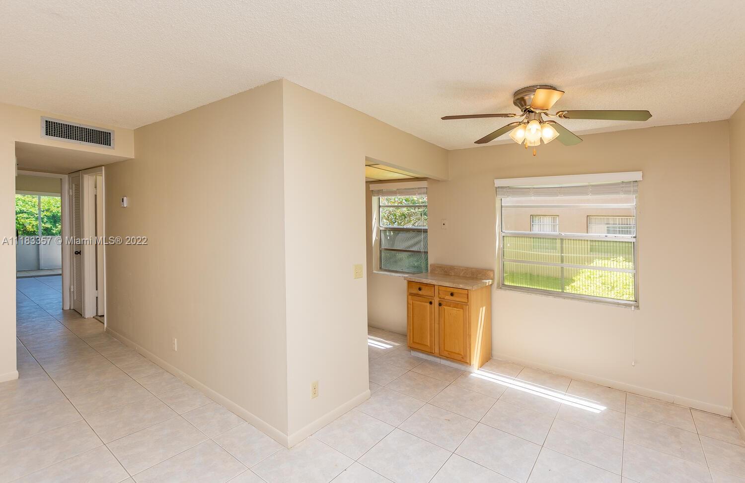 KINGS POINT BURGUNDY COND - Residential