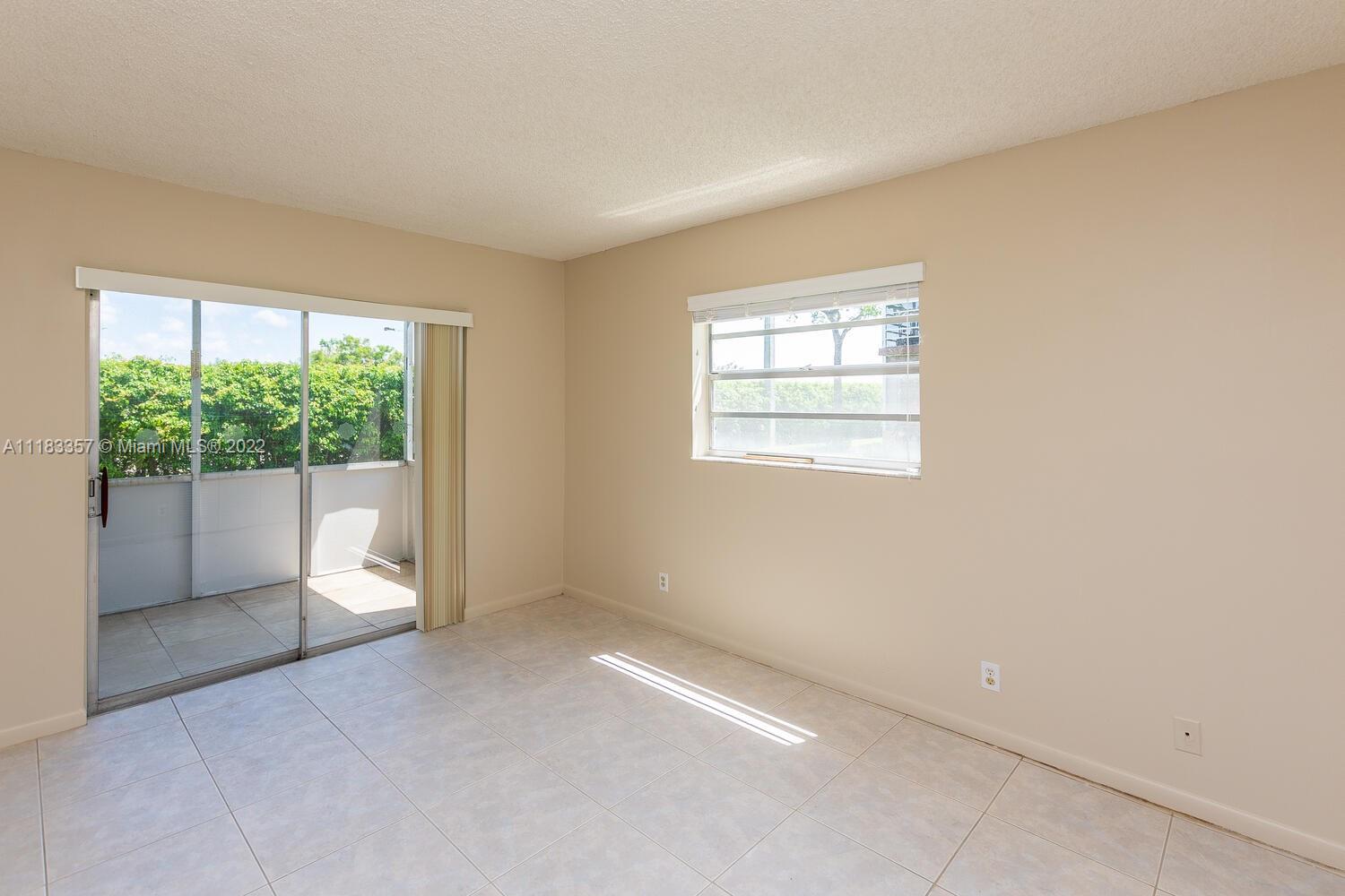 KINGS POINT BURGUNDY COND - Residential