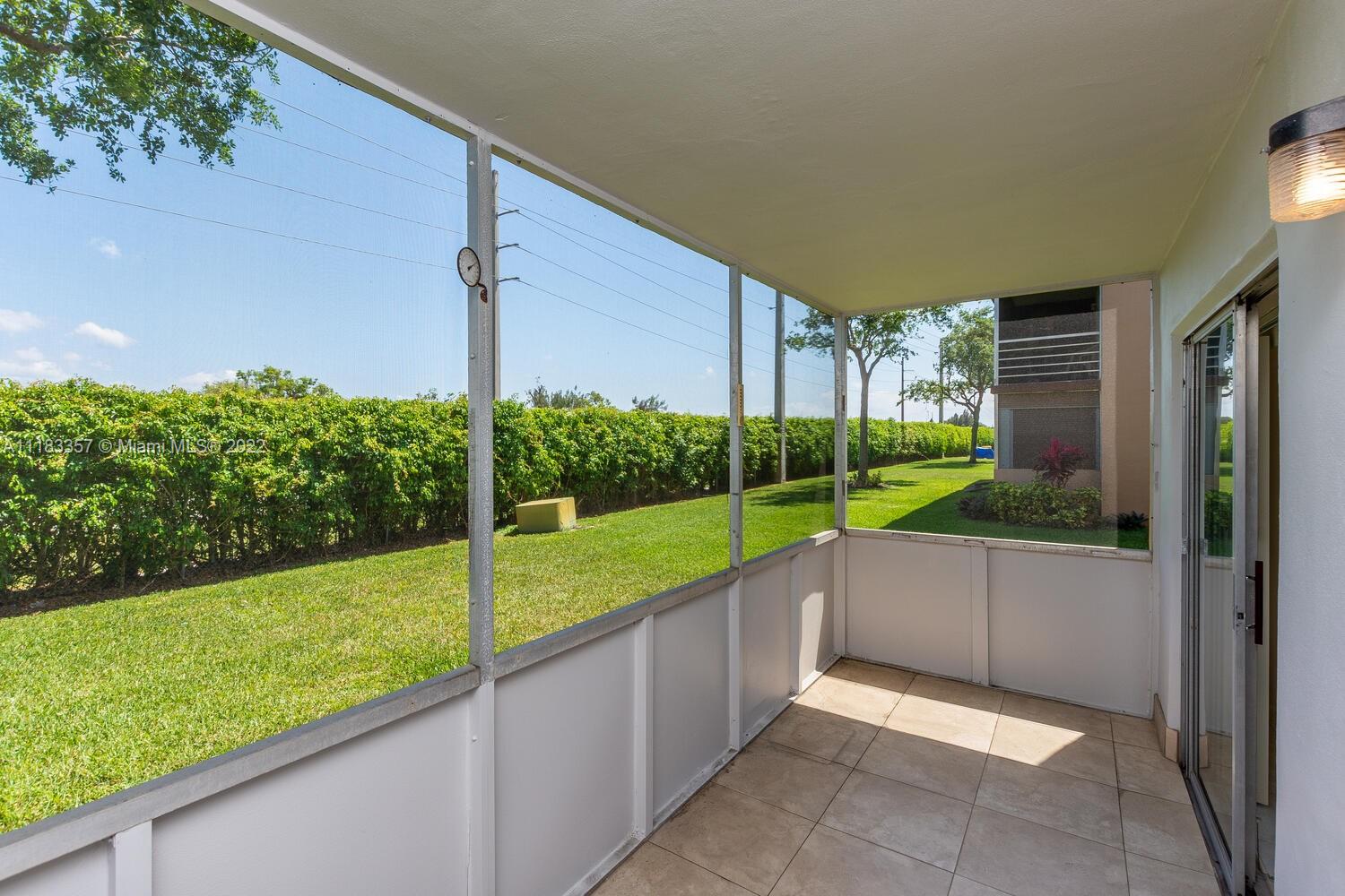 KINGS POINT BURGUNDY COND - Residential