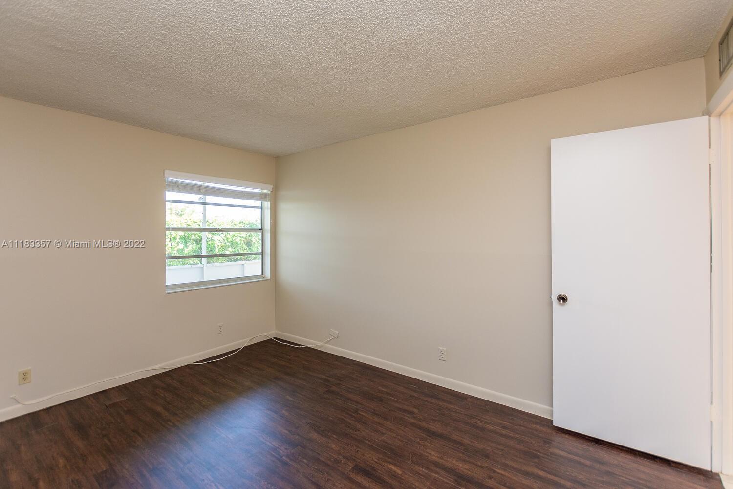 KINGS POINT BURGUNDY COND - Residential