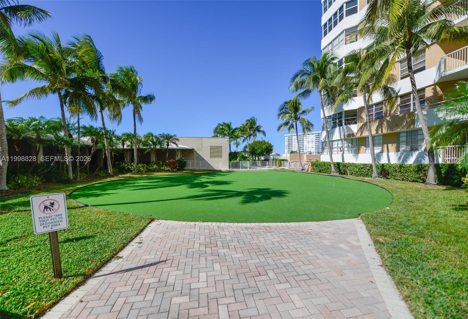 HEMISPHERES CONDO - Residential