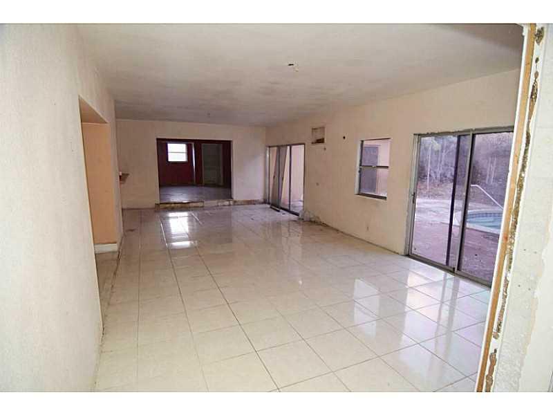 PLANTATION PARK LAKESITES - Residential