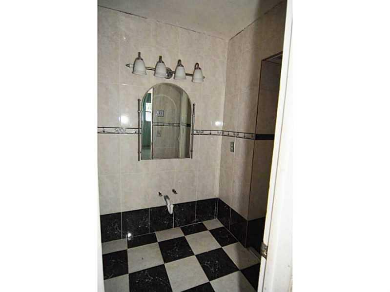 PLANTATION PARK LAKESITES - Residential