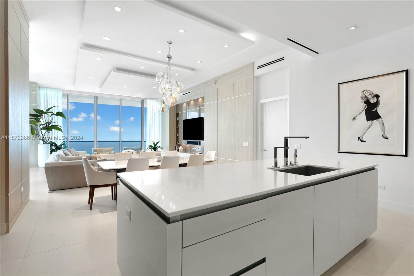 Turnberry Ocean Club - Residential