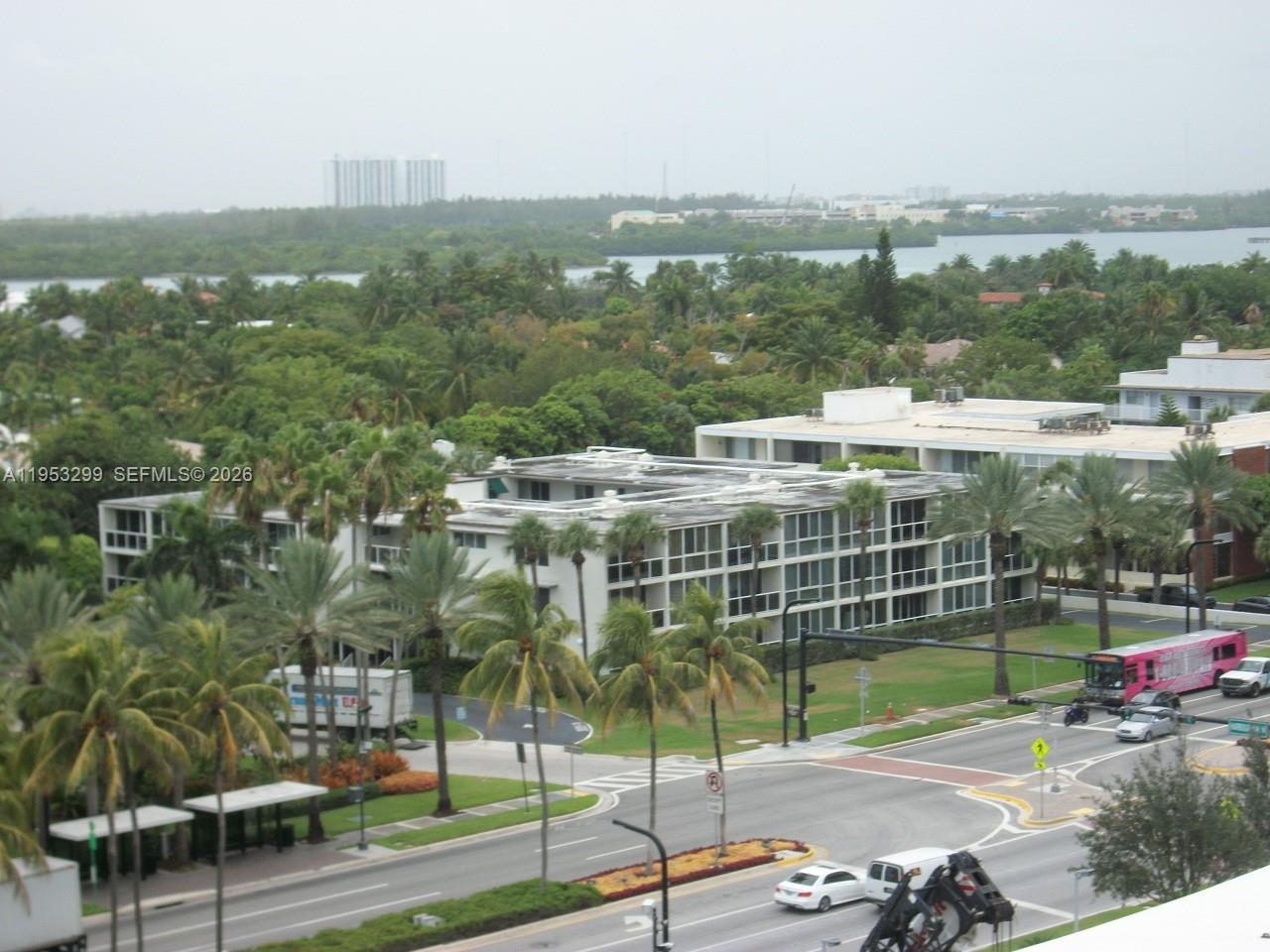 THE PLAZA OF BAL HARBOUR - Residential