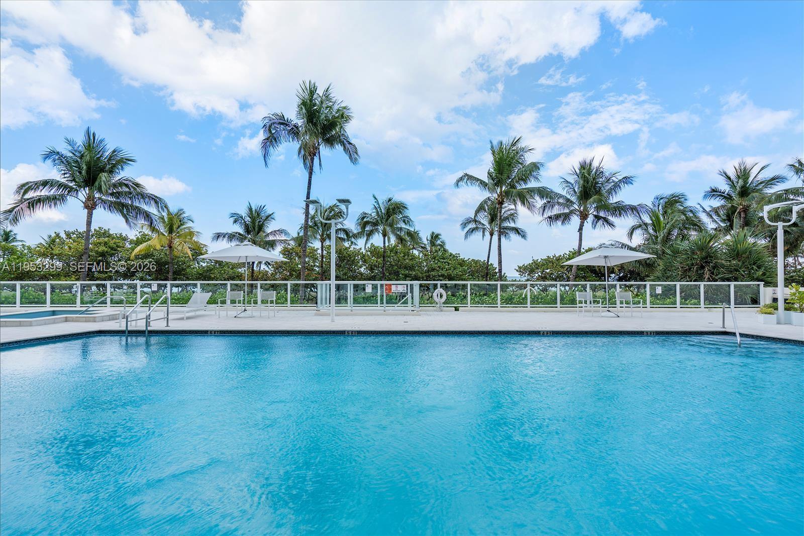 THE PLAZA OF BAL HARBOUR - Residential