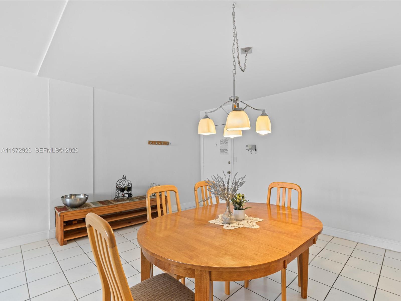 GOLDEN SAILS CONDO - Residential