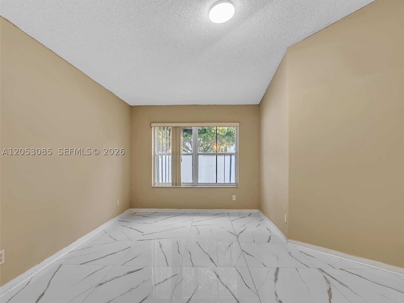 LAKES OF NEWPORT II - Residential