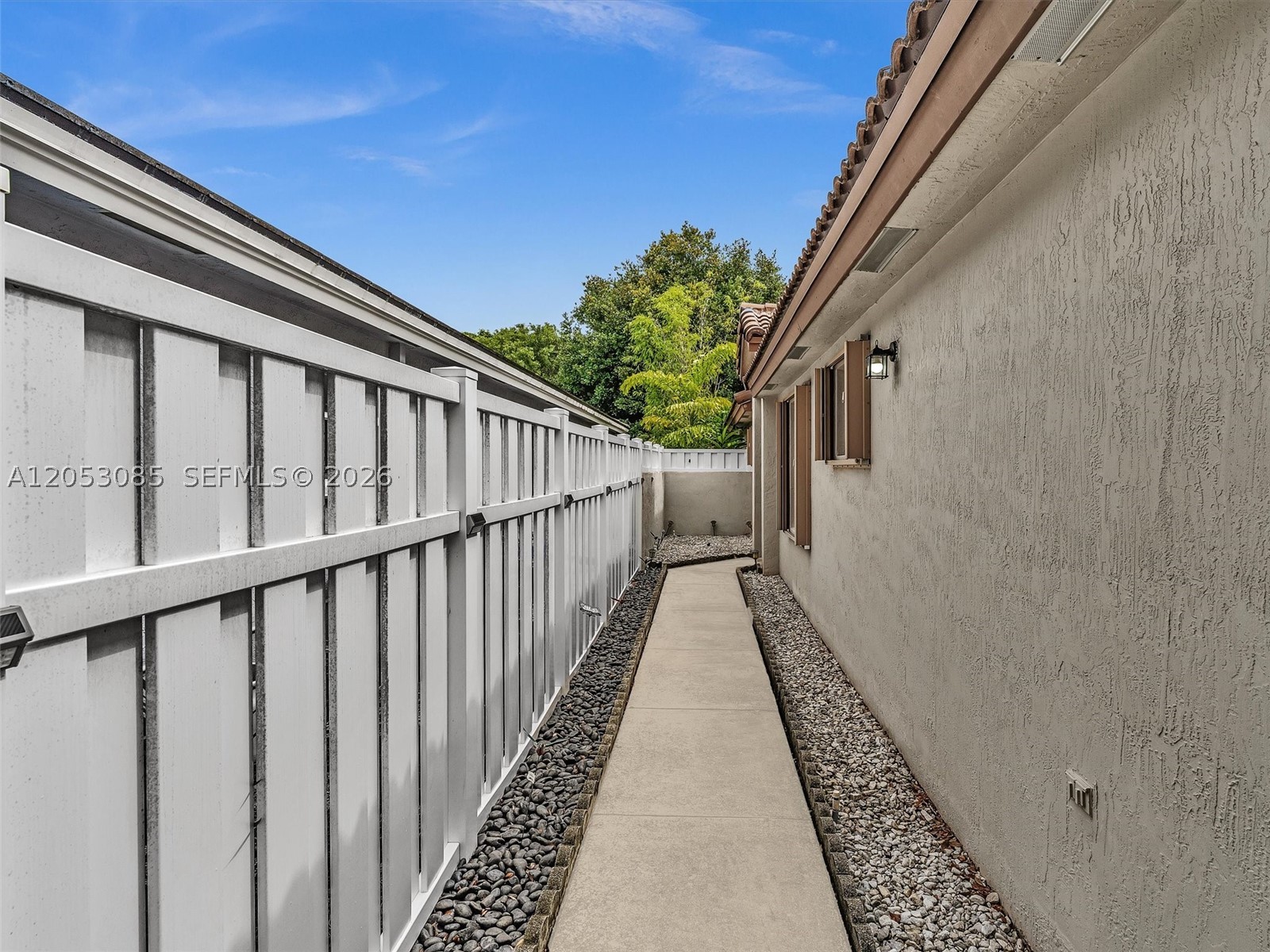 LAKES OF NEWPORT II - Residential