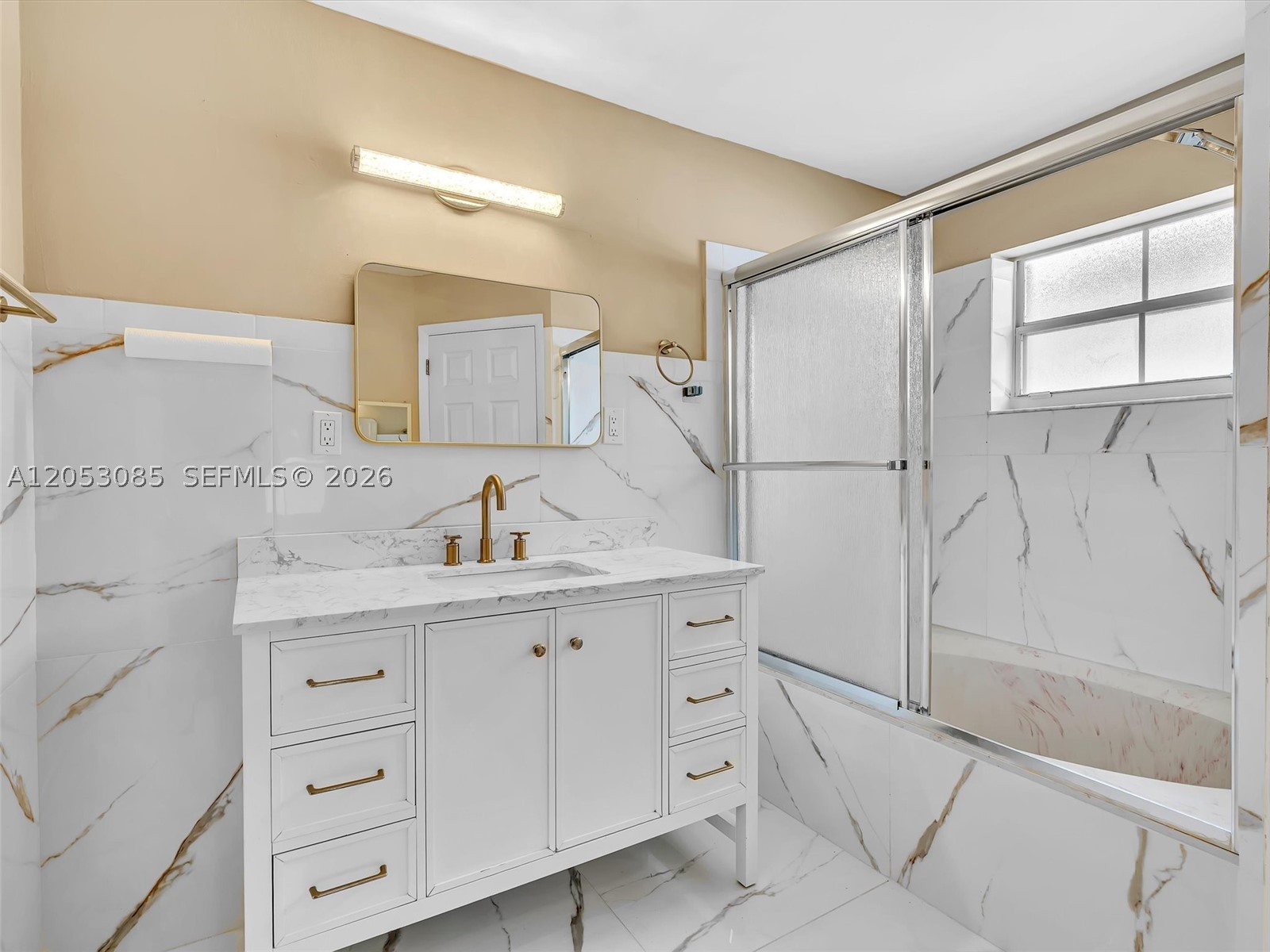 LAKES OF NEWPORT II - Residential