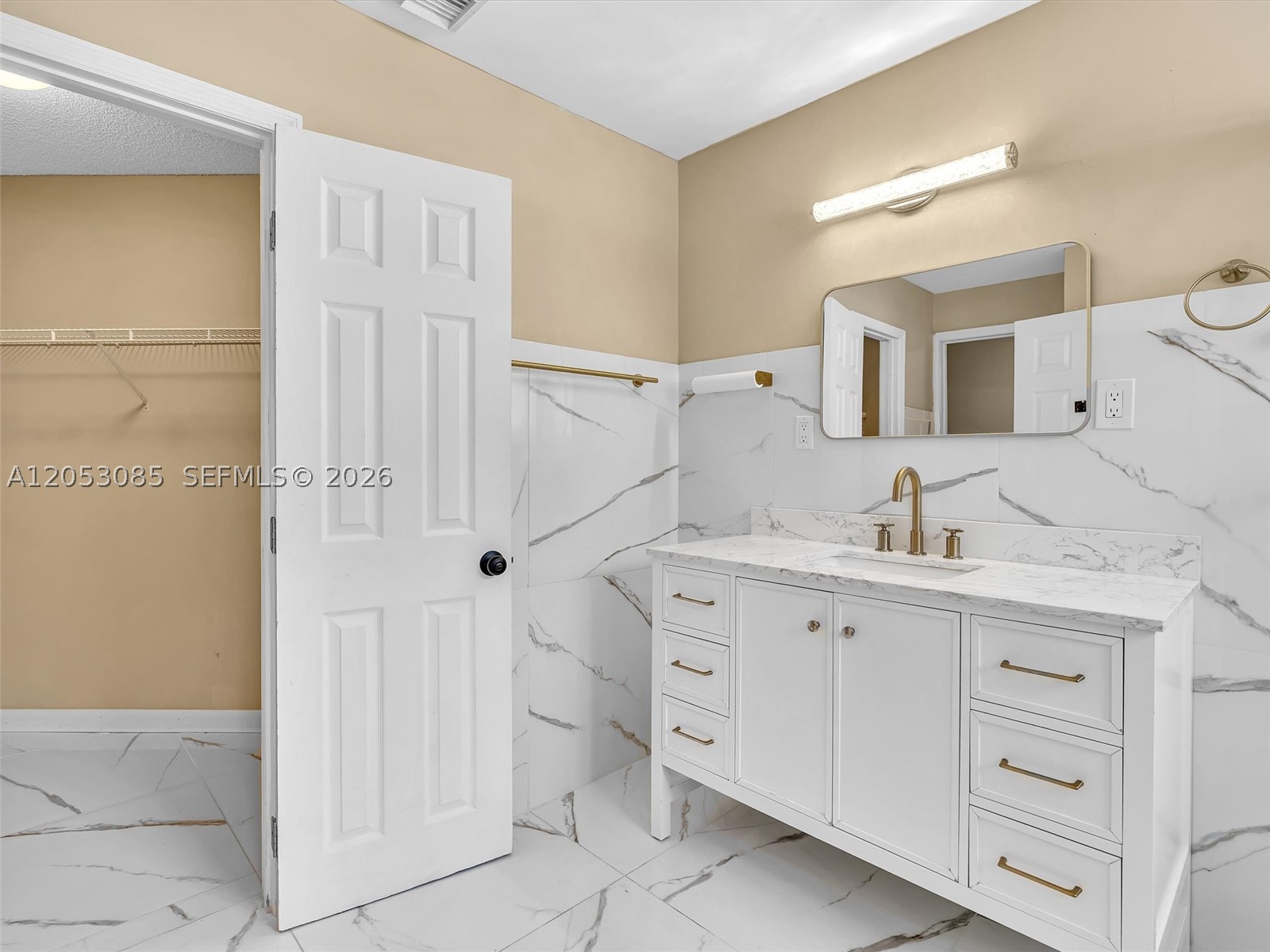 LAKES OF NEWPORT II - Residential