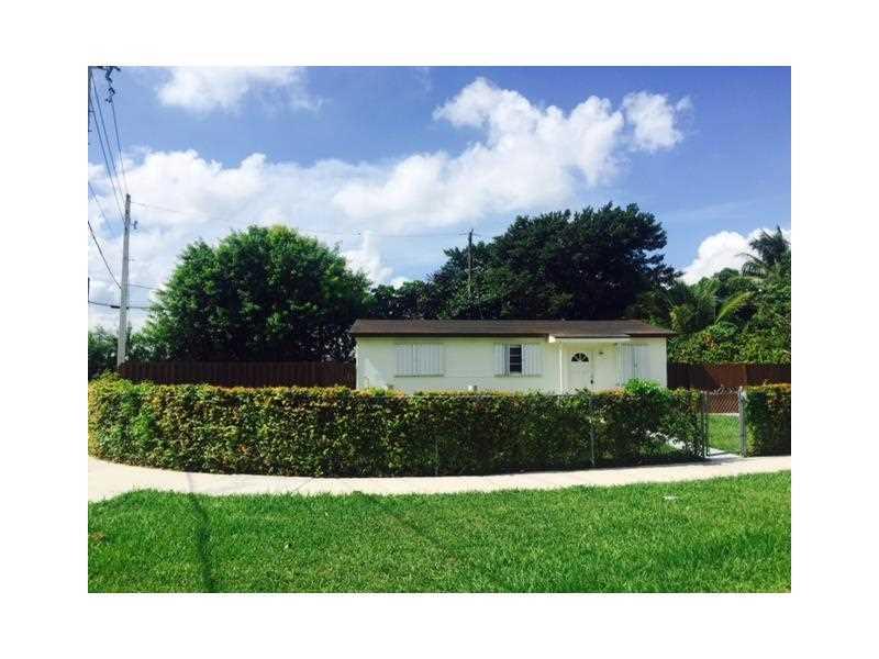 9 57 39 HMSTD LAKE PARK H - Residential