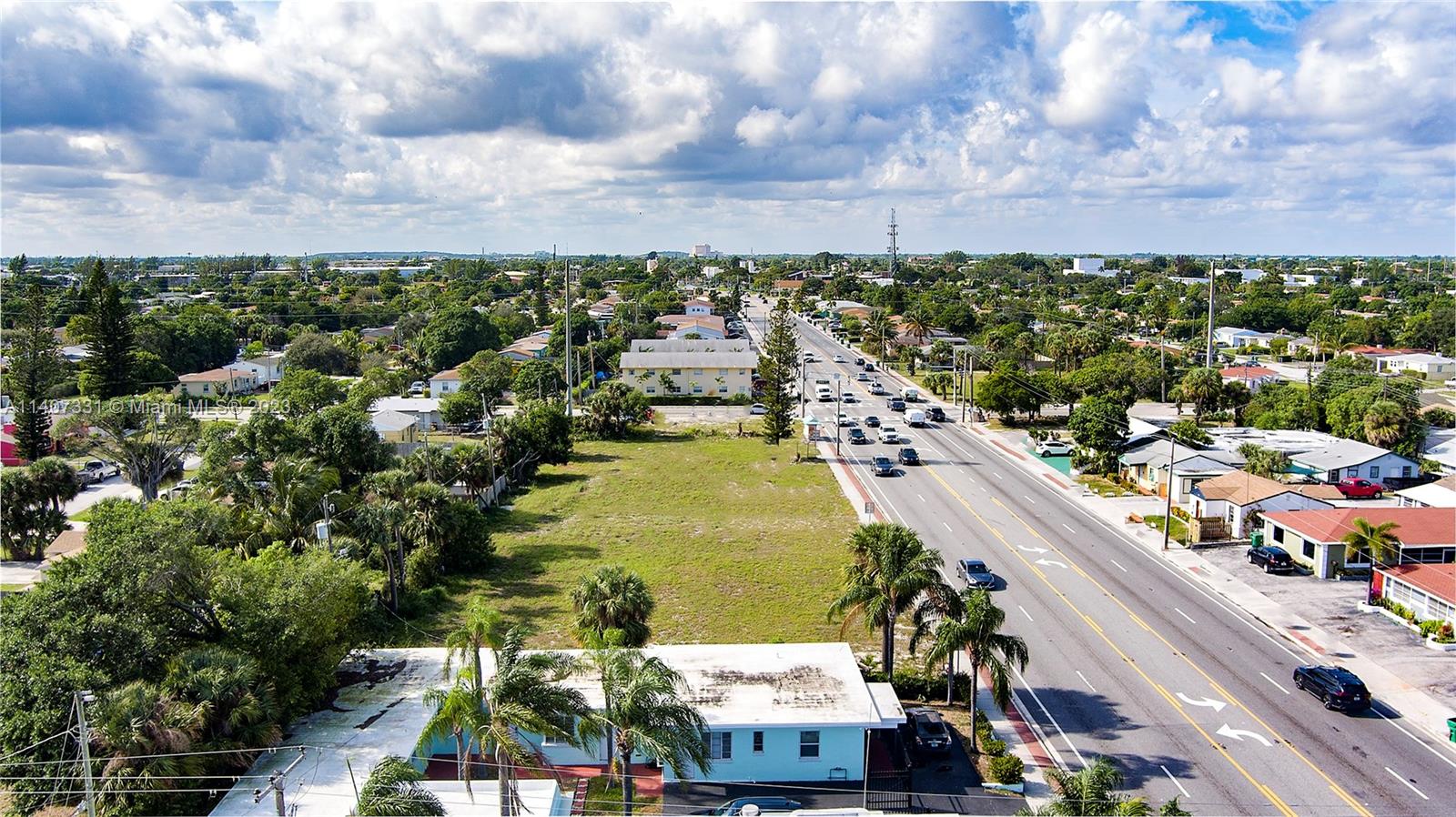 KIRKLINGTON PARK - Commercial Sale