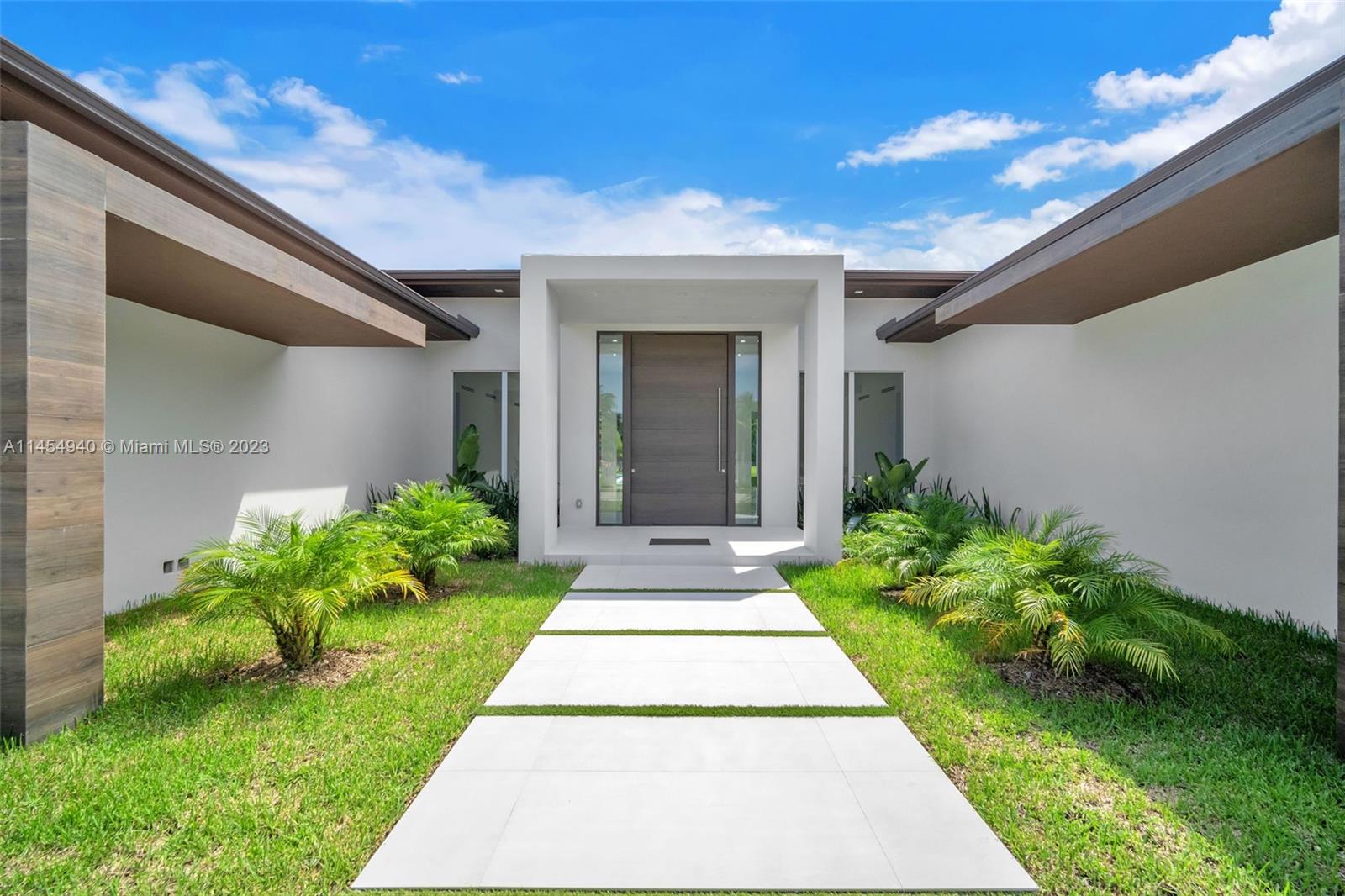 KILLIAN OAKS - Residential