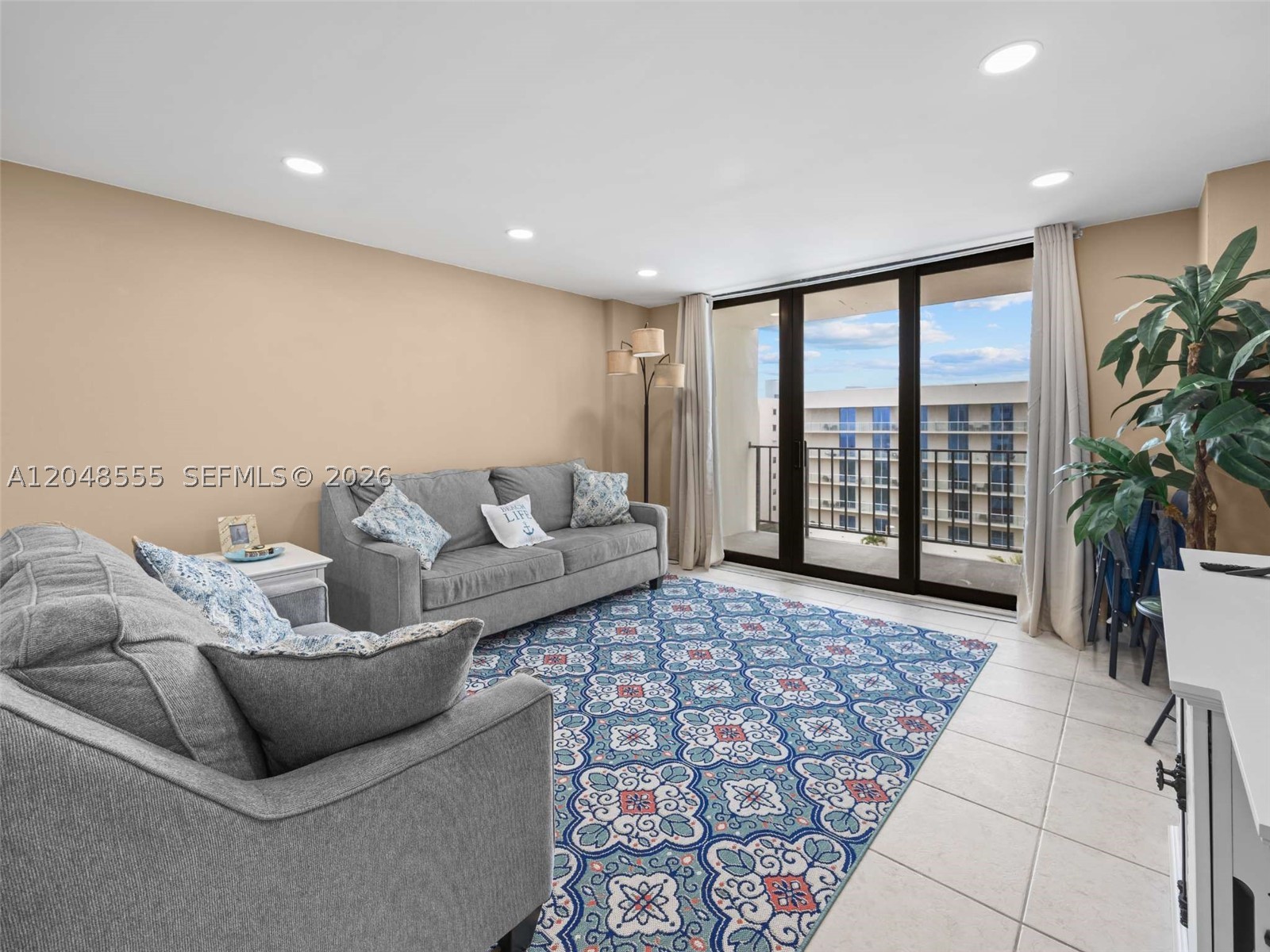 CRYSTAL TOWER INC CONDO - Residential
