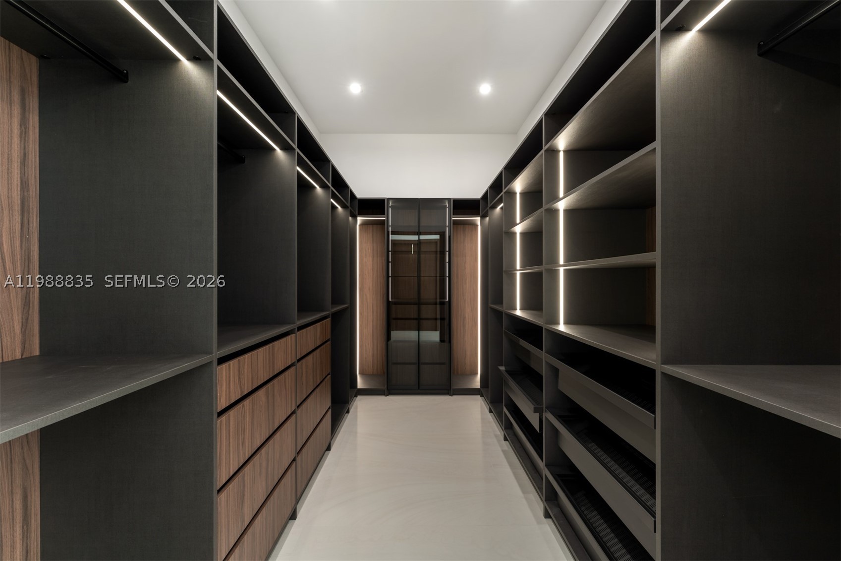 KILLIAN DRIVE ESTATES - Residential