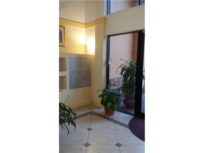 KEYSTONE COURTS CONDO - Residential Lease