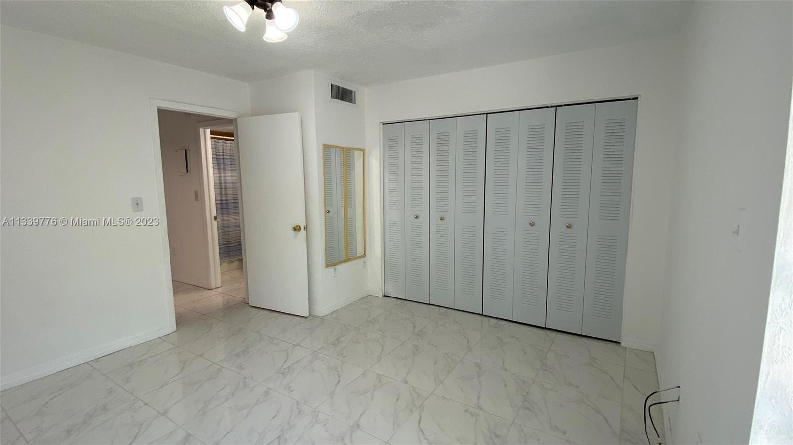 SPANISH TRACE CONDO - Residential Lease