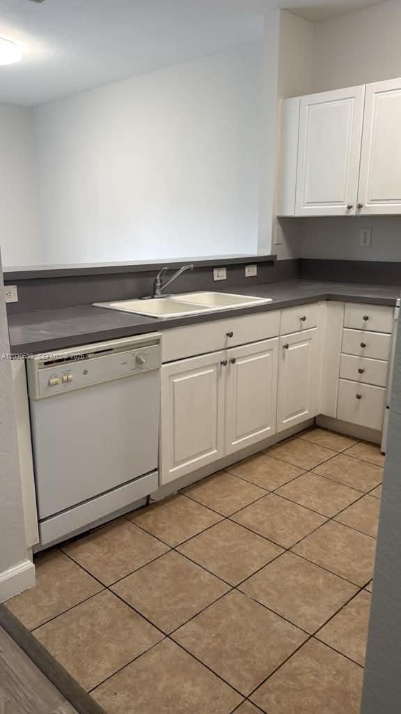 VILLAS AT CARMEL CONDO NO - Residential Lease
