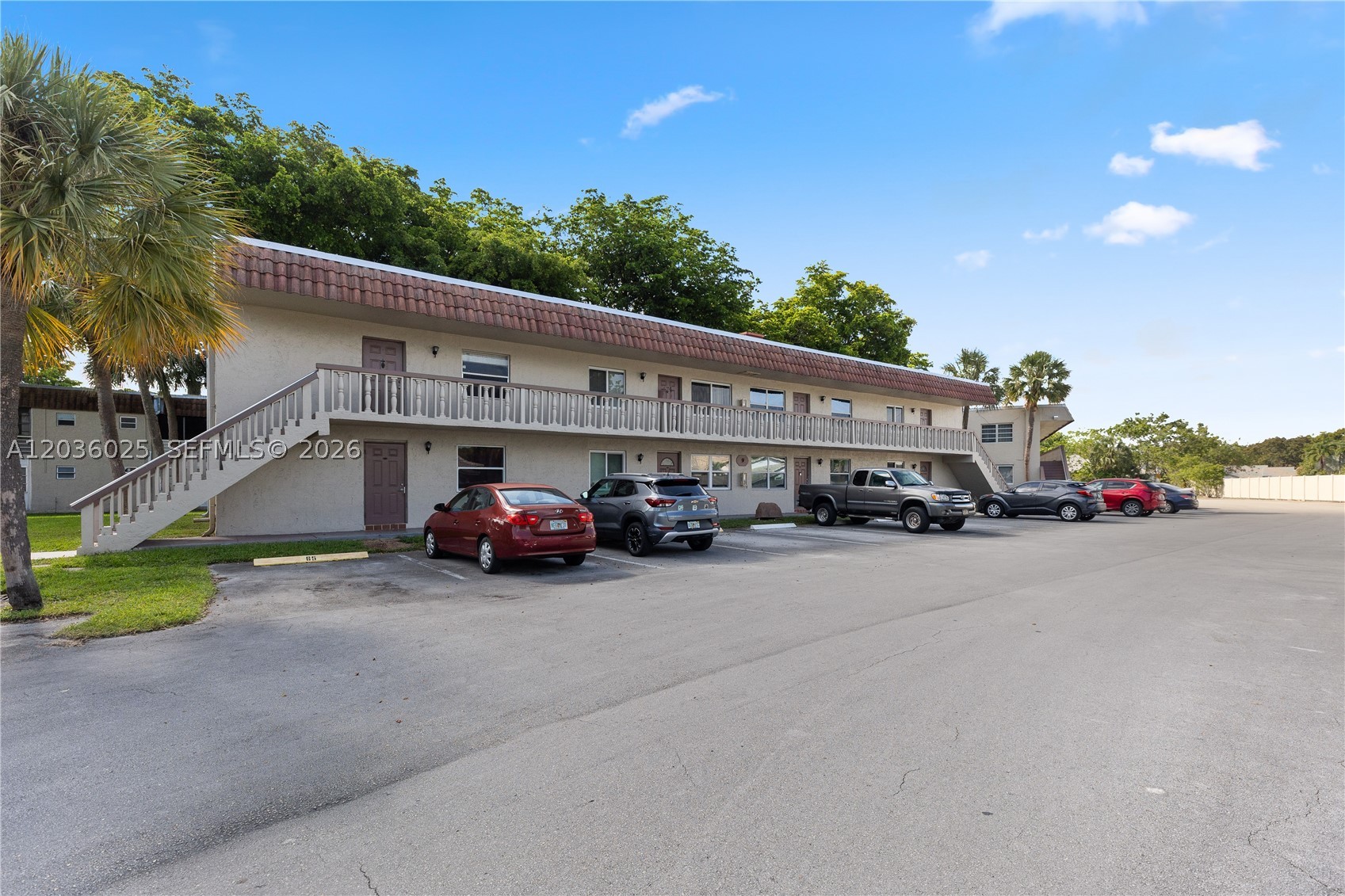 GATELAND VILLAGE SEC D CO - Residential