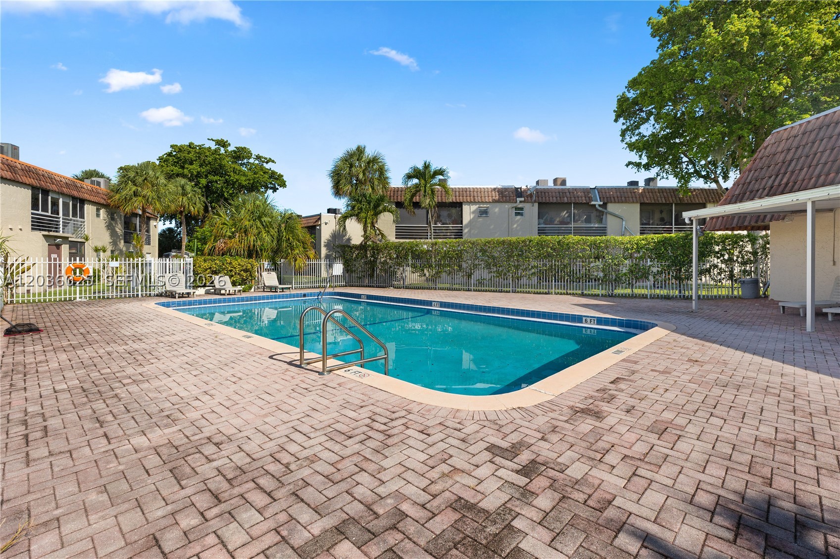 GATELAND VILLAGE SEC D CO - Residential