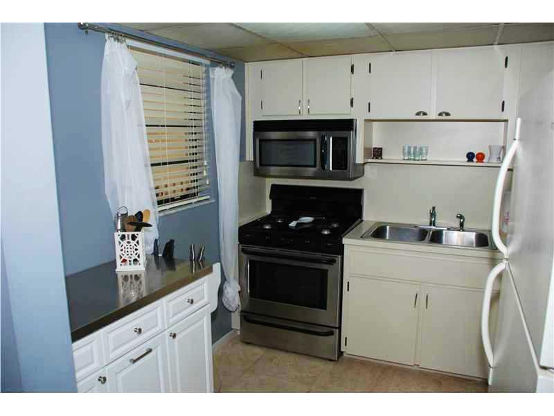 BRIARWINDS CONDO PH II - Residential Lease