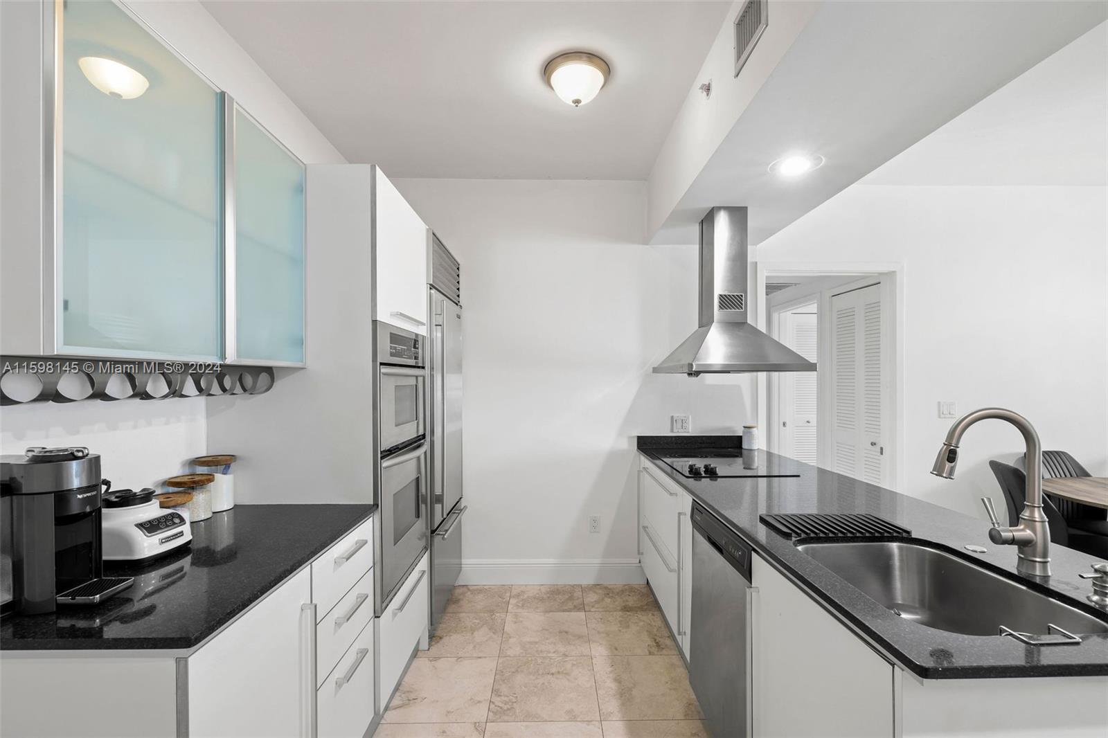 THE EMERALD AT BRICKELL C - Residential