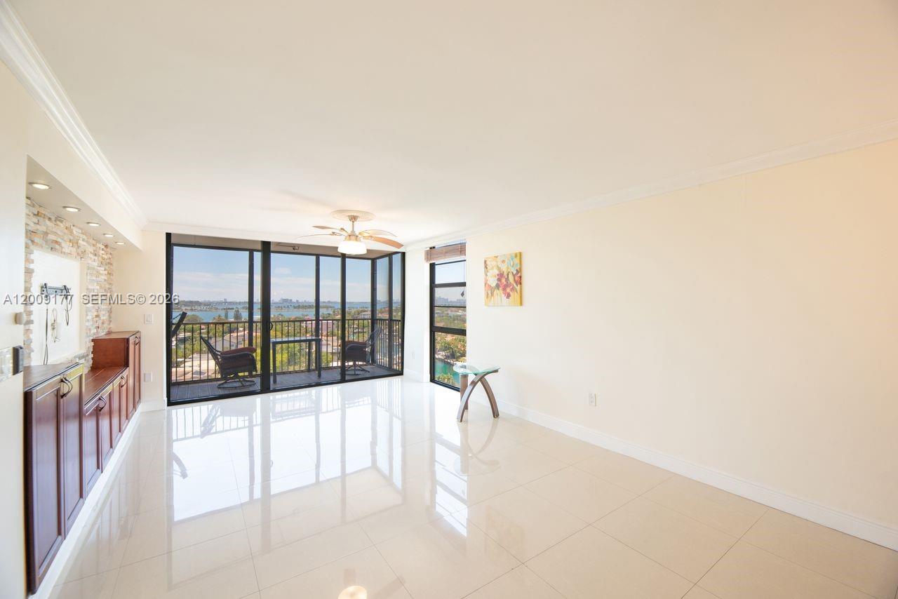 DORSET HOUSE CONDO - Residential
