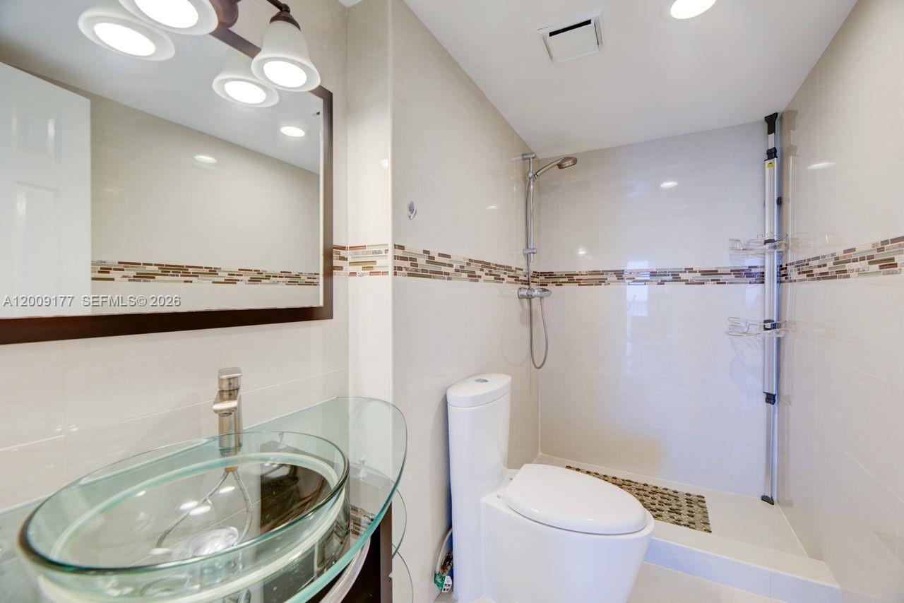 DORSET HOUSE CONDO - Residential