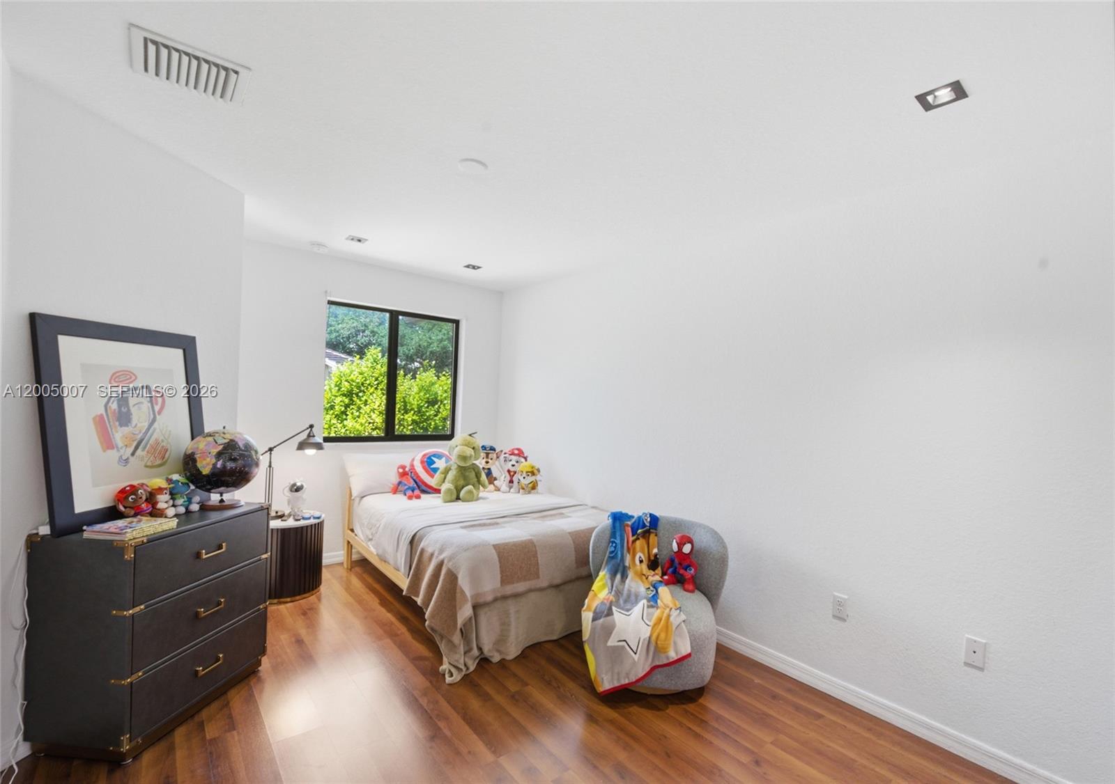 DAVIE JUNCTION - Residential