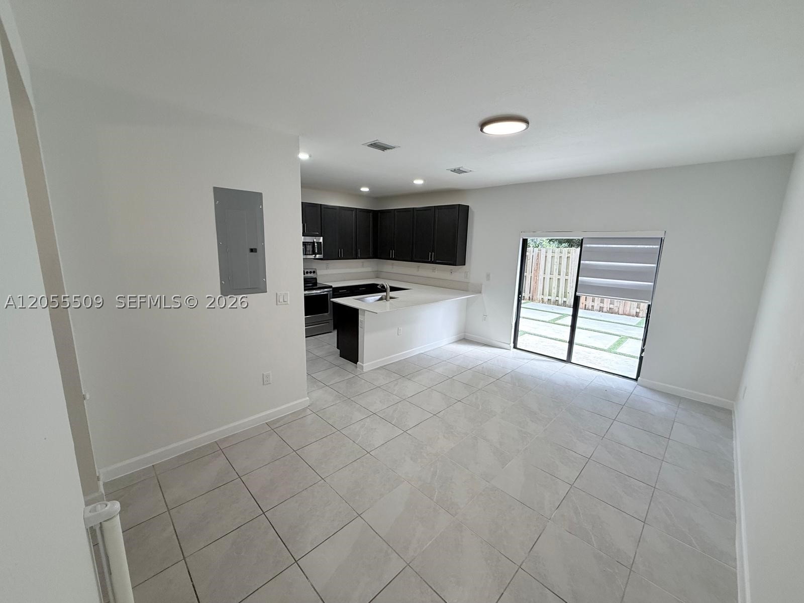 ENCLAVE SOUTH PHASE 2 - Residential