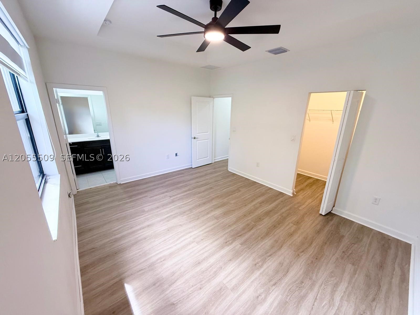 ENCLAVE SOUTH PHASE 2 - Residential