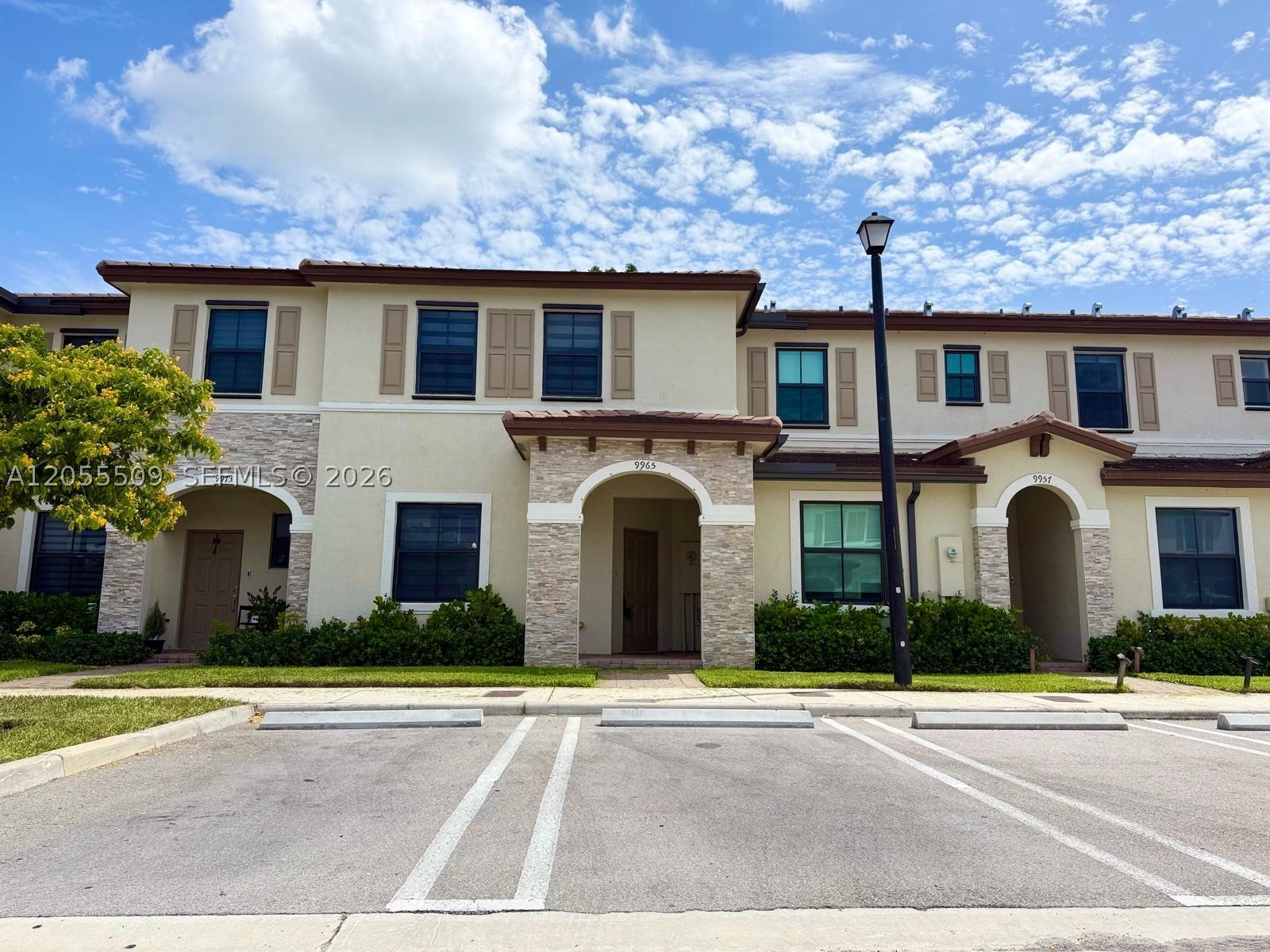 ENCLAVE SOUTH PHASE 2 - Residential