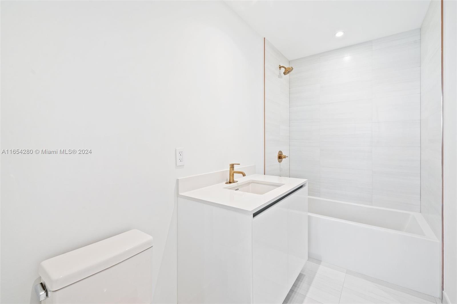Mr. C Tigertail Tower - Residential Lease