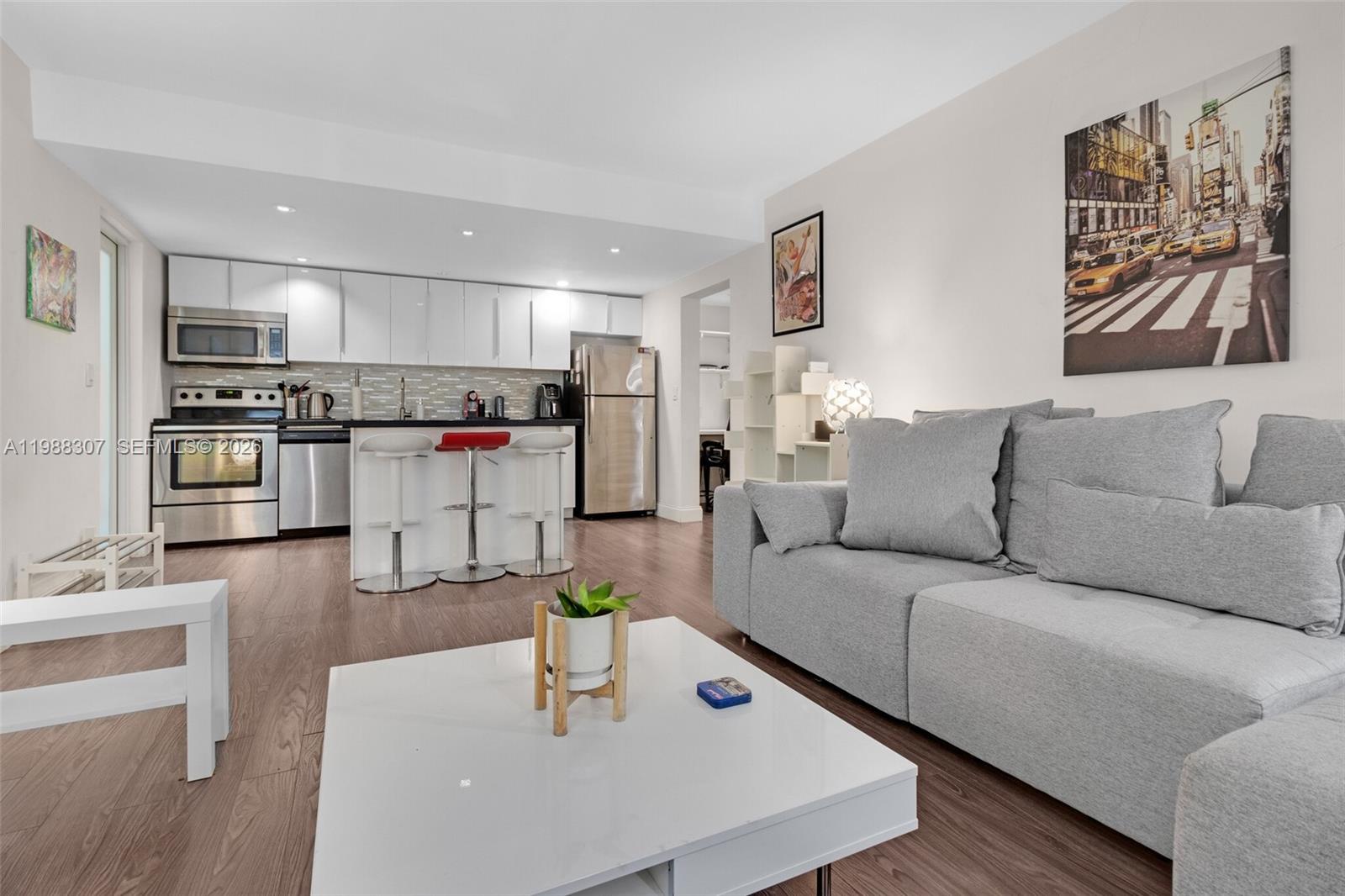 PARK SQUARE CONDO - Residential